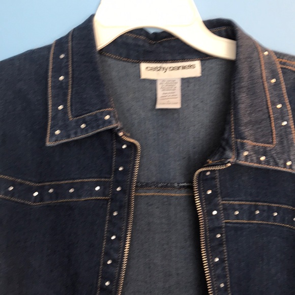 Jean Jacket - Picture 2 of 6